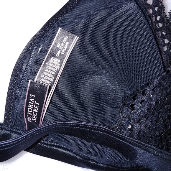 Victoria secret lace triangle Bralette bra NWT M - Picture 4 of 4